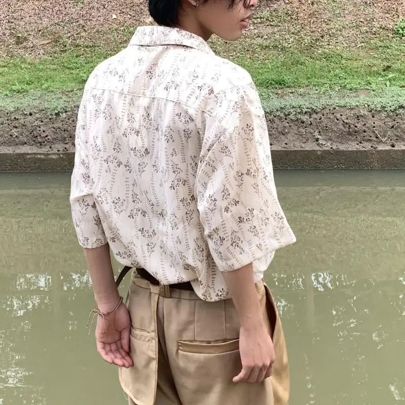 Рисунок 2 - Рубашка в стиле ретро для мужчин и женщин