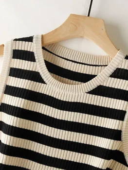 شريط تانك قميص ناعم للنساء ملابس الصيف ضيق ومثير تانك القمم محبوك أسفل قميص وبلوزة بلا أكمام للملابس الخارجية 2025 6