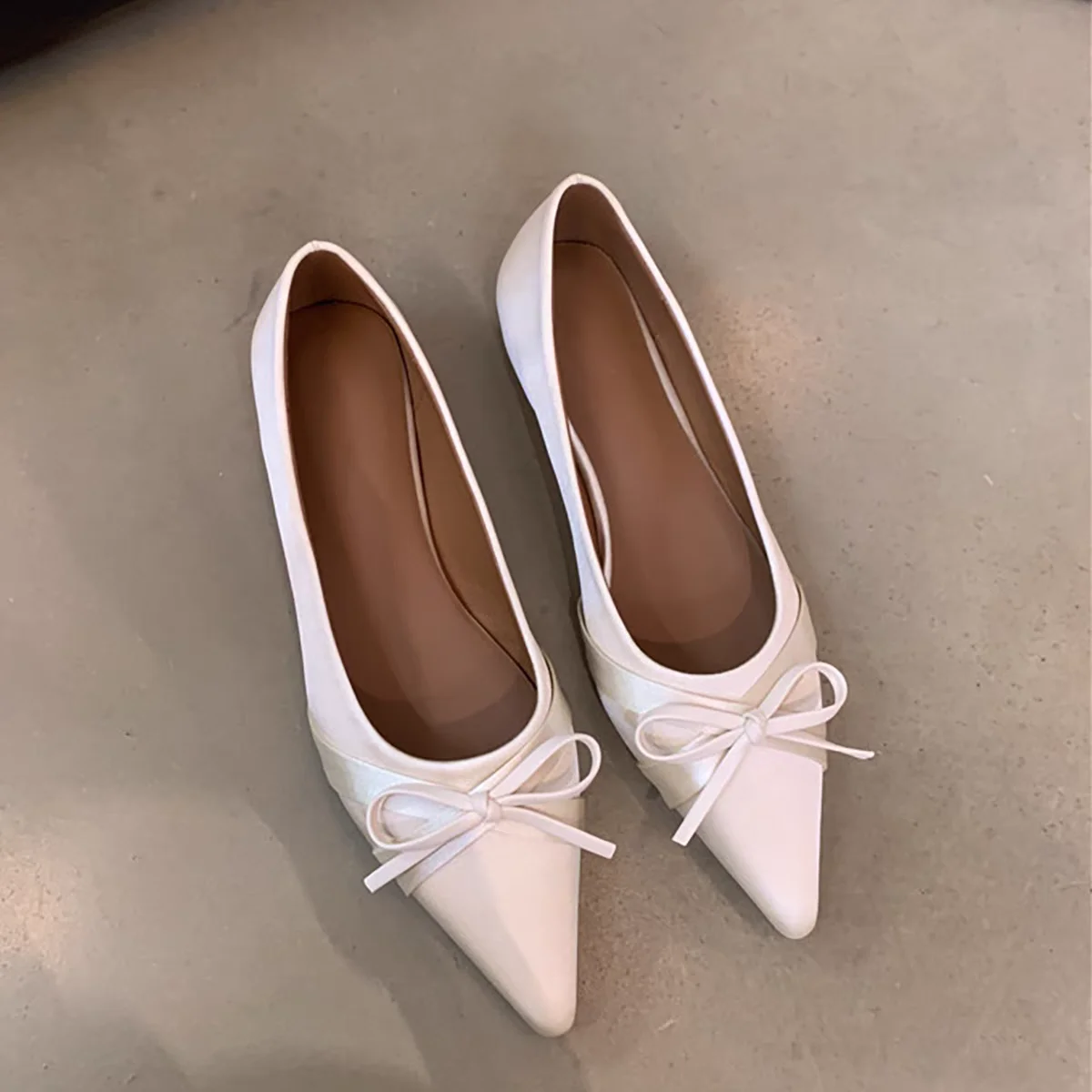 Women Flats 2024 New Bow Tie Flat Shoes for Women Ballerinas Pointed Toe Slip on Flat Lazy Loafers Casual Comfort Sneakers Women 4