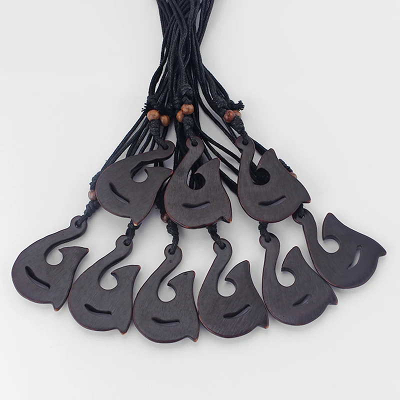 12pcs/lot Tribal Hatchet Shape Carving Hook Pendant Necklace Faux Yak Bone Resin Charms Necklaces Fashion Jewelry Wholesale