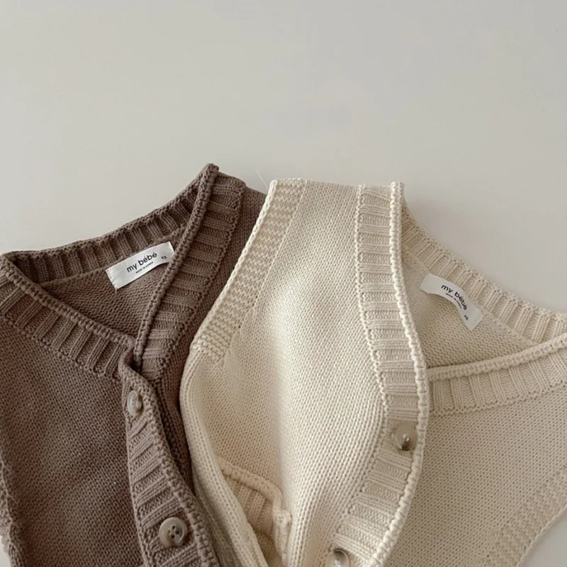 2025 가을 신상  민소매 니트 조끼 단색  남아 여아 캐주얼 스웨터 조끼 어린이 브이넥 가디건 복