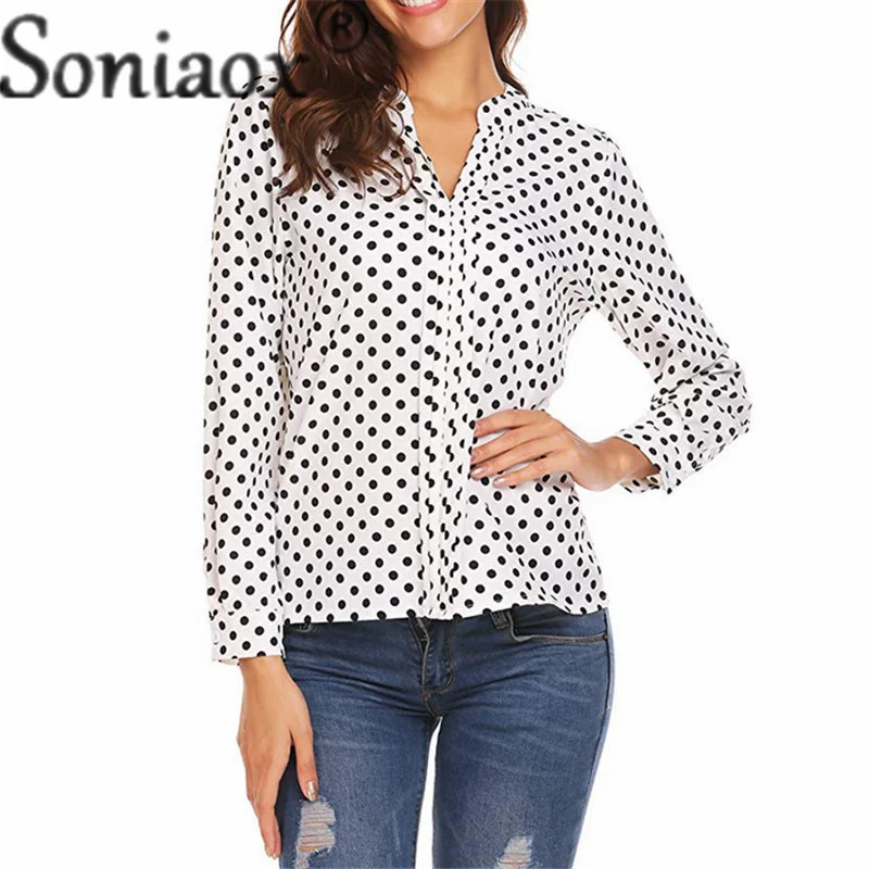 Рисунок 2 - Женская блузка в горошек