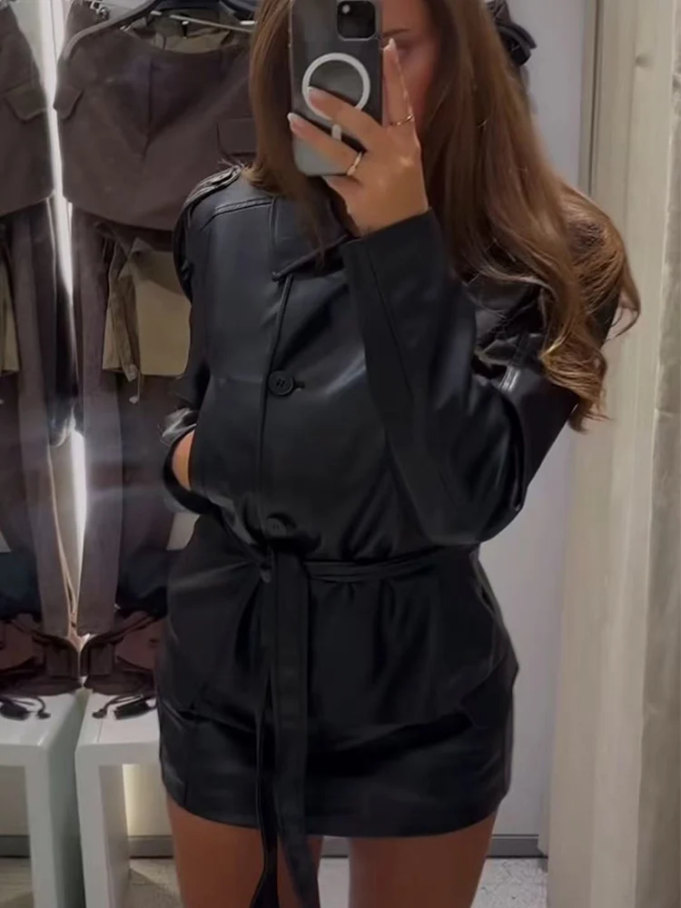 Women's Faux Leather Short Jacket Coat New Fall 2025 Solid Long-Sleeved Pu Leather Jacket With Pocket Vintage Belt Casual Jacket