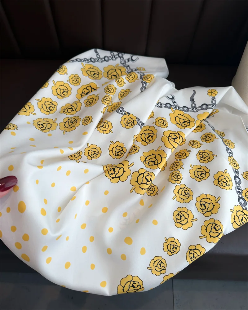 Retro Rosenmuster Quadratischer Schal Damen Seidenschals Bandanas Luxus Strandtuch Wickeltücher Eleganter Hijab Halstuch Hohe Qualität – Detail 6