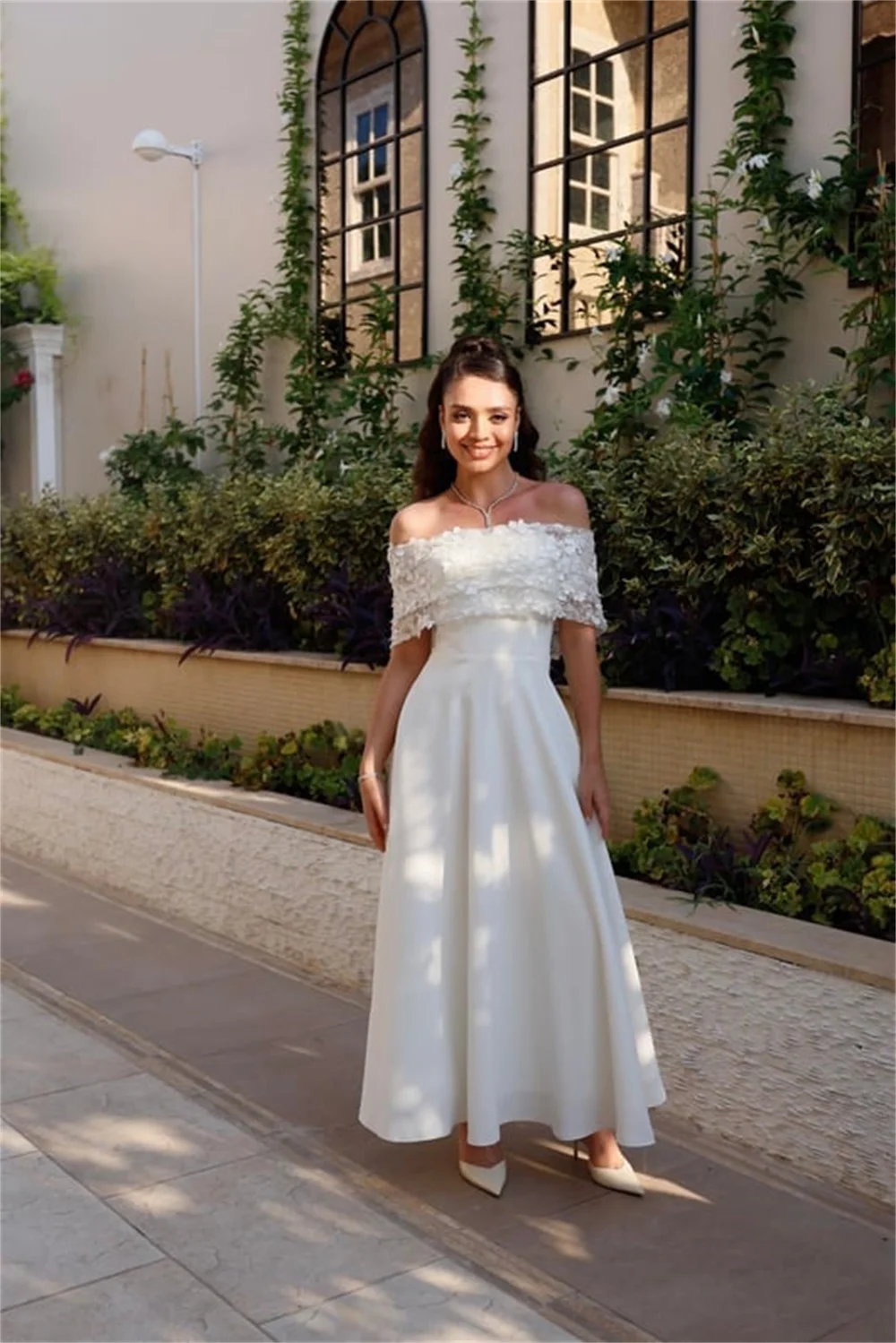 Cathy White Flowers Lace Lace Wedding Dresses Satin Off the