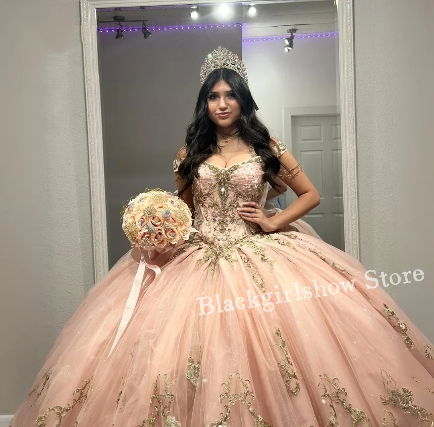 Pale Pink Princess Quinceanera Dresses Off Shoulder Exquisite Beaded Applique Bow Mexico Lace Up xv year dresses