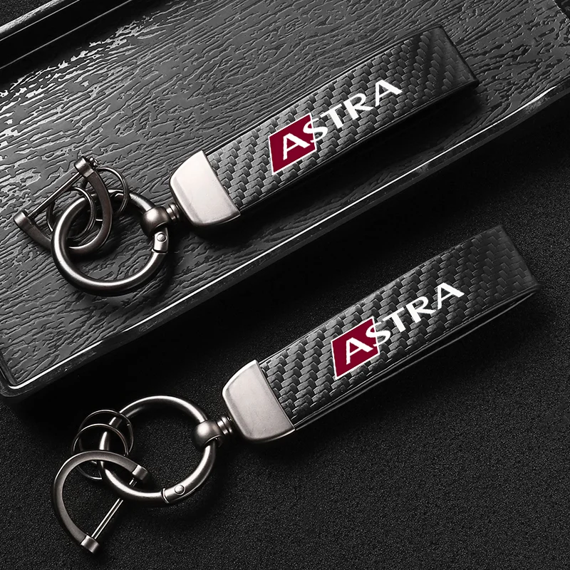 High-Grade Leather Carbon Fible Car Keychain Rotating Horseshoe Key Rings For Opel Corsa Astra J H G Insignia Mokka Accessorie