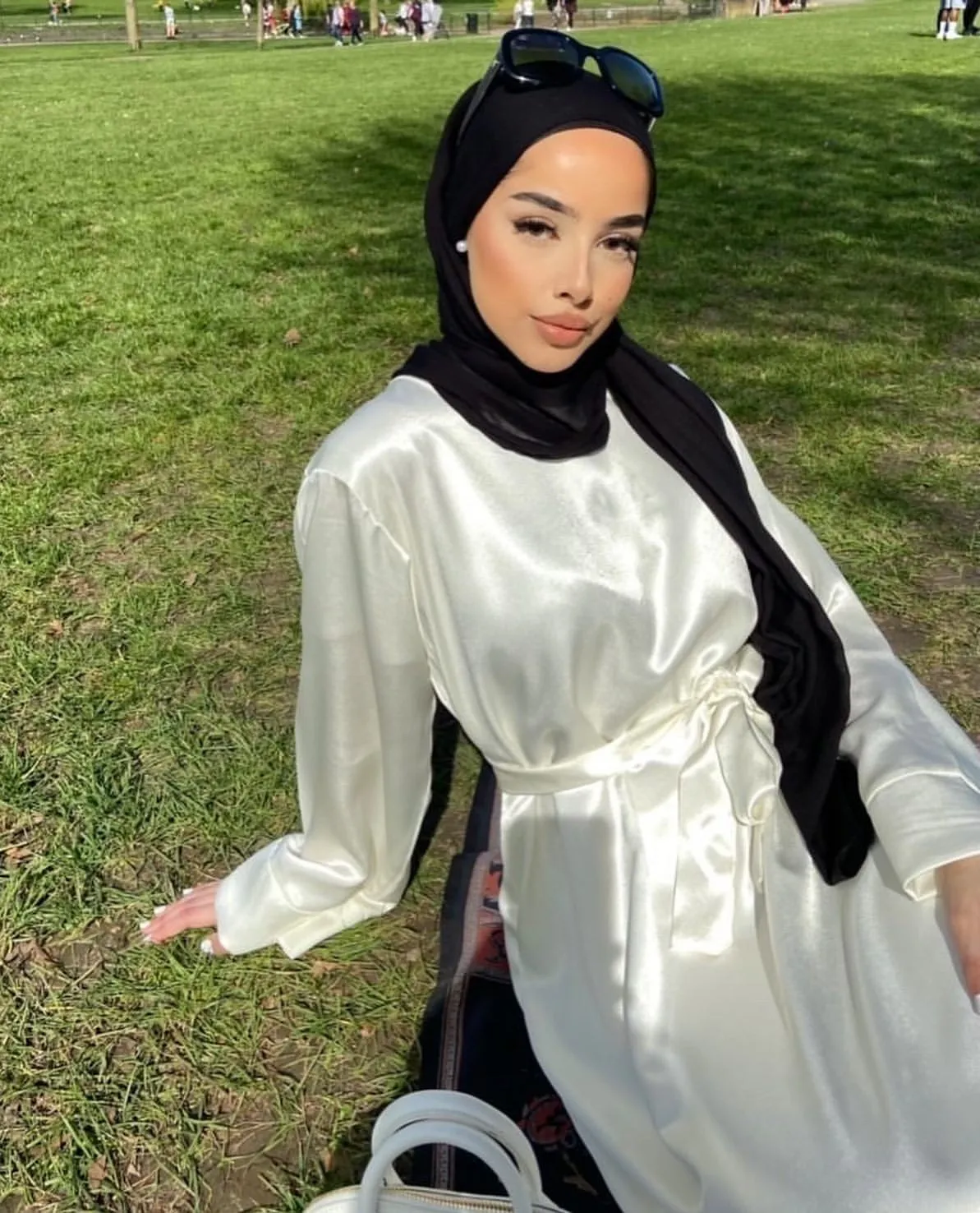 Satin Plain Abaya Luxury Dubai Turkey Hijab Muslim Dress Ramadan Abayas for Women African Dresses Islamic Clothing Kaftan Robe