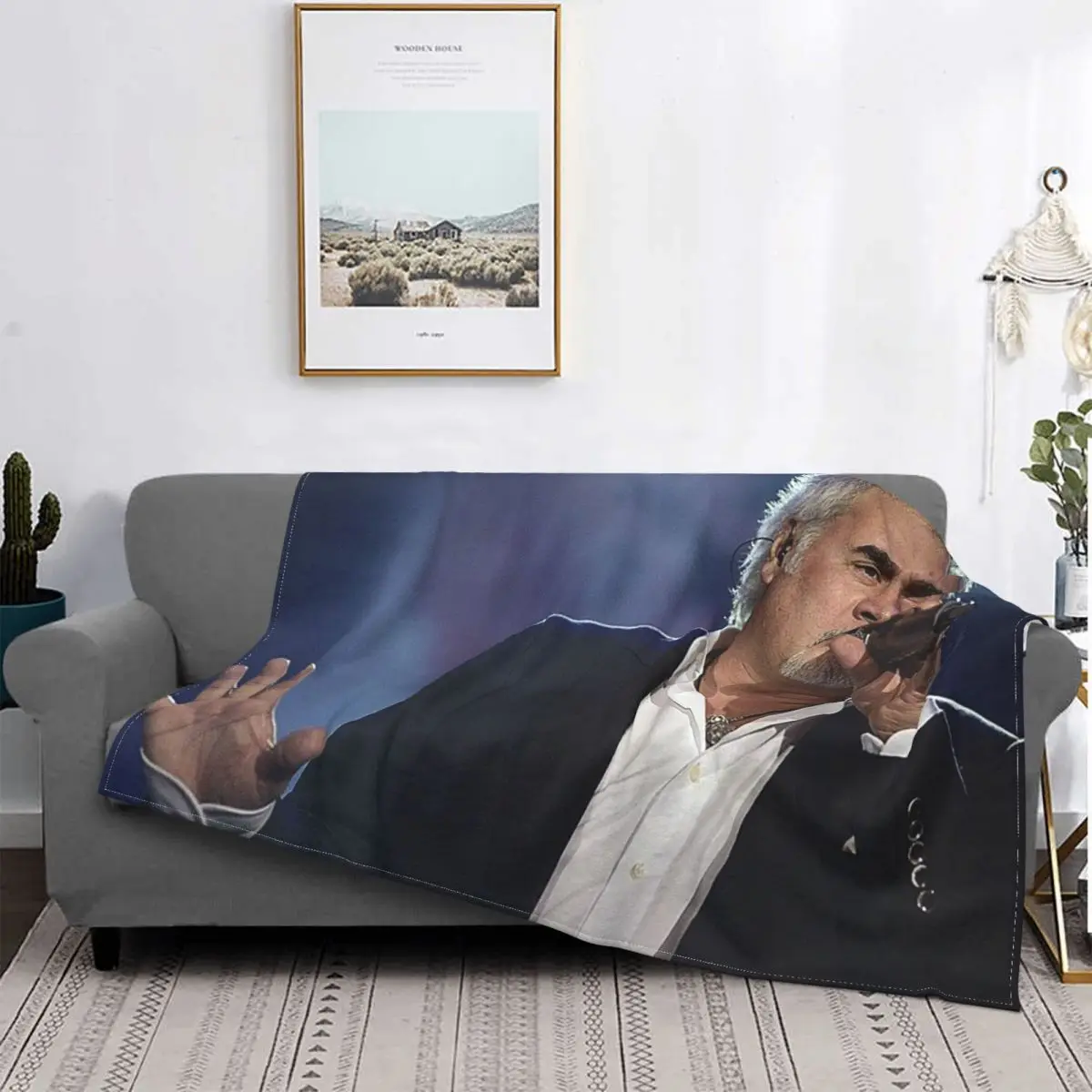 

Valery Meladze 3196 Blanket Sofa Cover Flannel Winter Singer Portable Ultra-Soft Throw Blankets for Home Travel Rug Piece