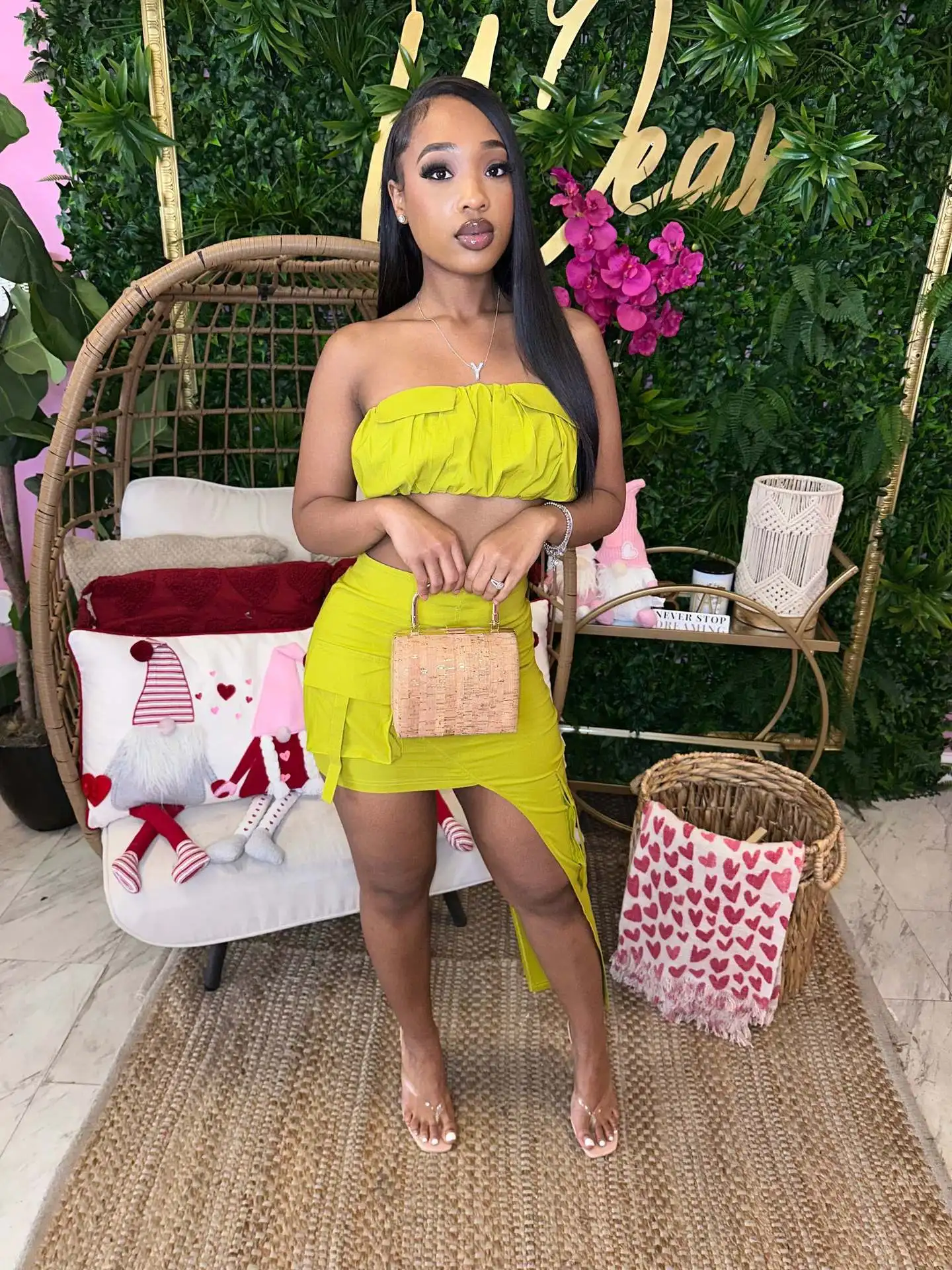 

Summer Ruched Work Pockets 2 Piece Set Women 2023 Sexy Tube Crop Top + Irrgular Mini Skirts Skinny Club Party Outfits Y2K