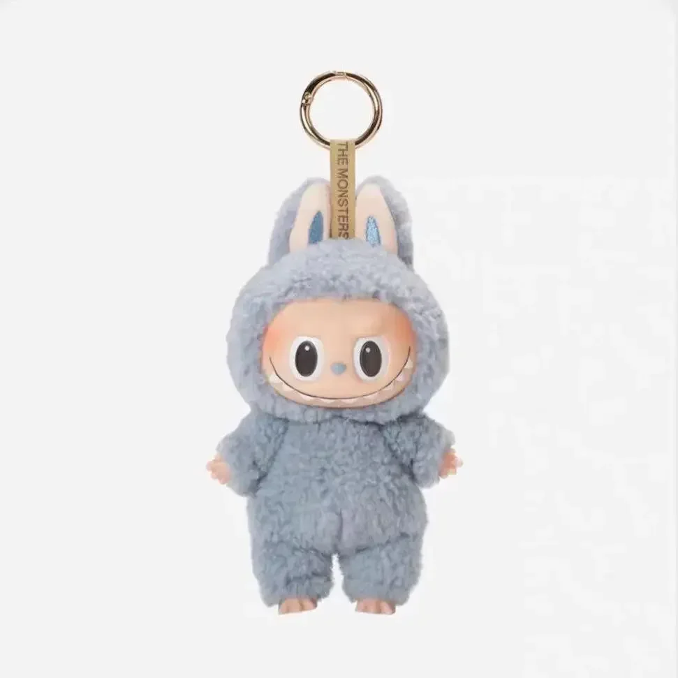 thumbnail image 1 of Muñecos de peluche de PVC Labubu POP MART, nuevas figuras de acción kawaii, juguetes clásicos para niños, adornos de mesa, decoración del hogar, regalo de cumpleaños para niños, 1 of 5