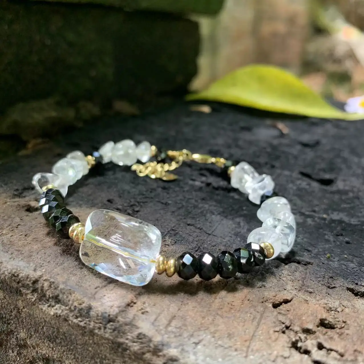 Natural Black Spinel Bracelet Stone Irregular Jewelry Wholesale Design Handmade GEM Beads Healing Women Jewelry Gifts