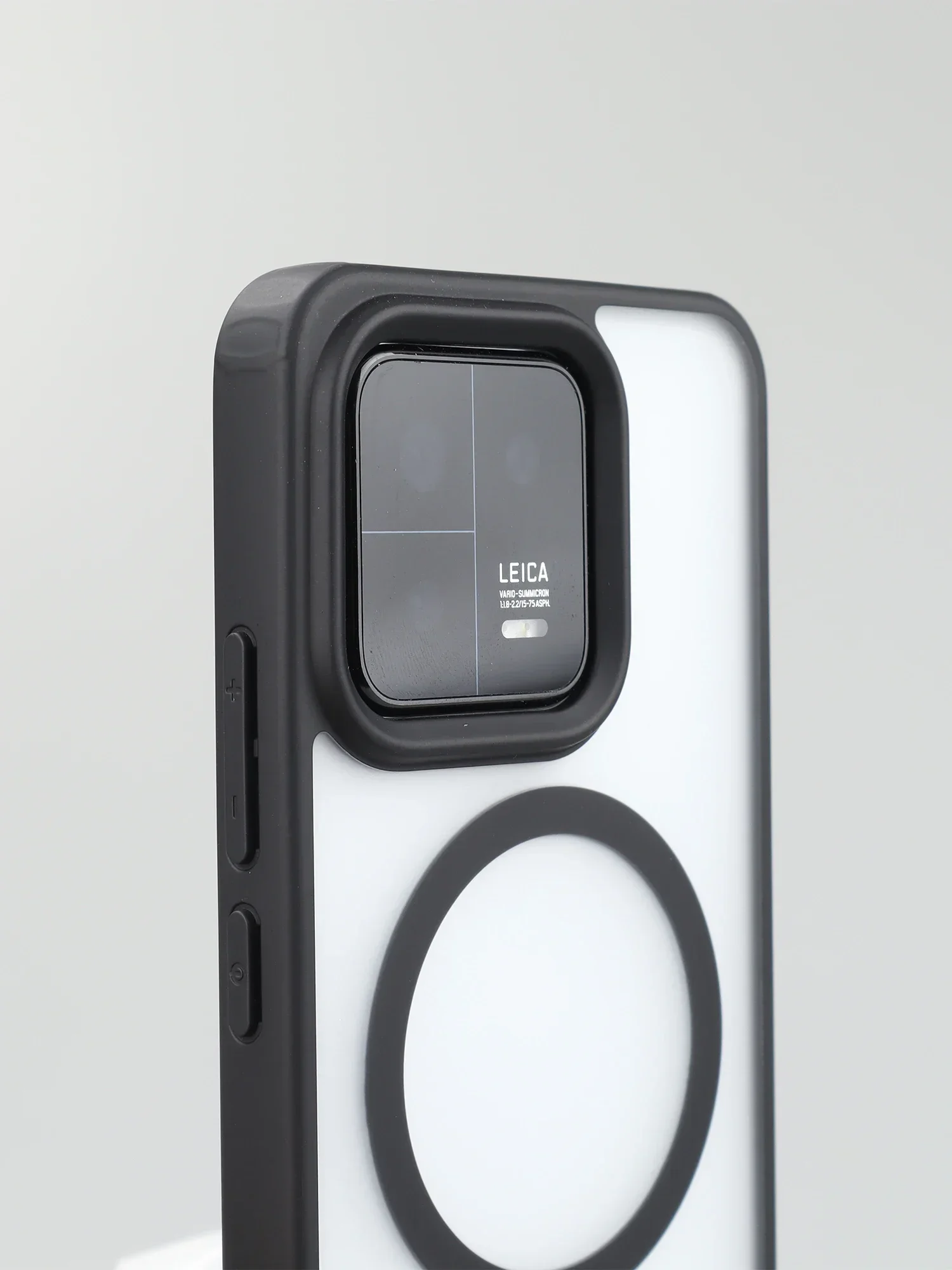 Magnetic Shockproof Clear Phone Case with Magsafe Wireless Charging Compatibility