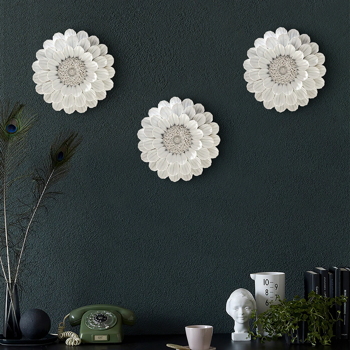 1PC, three-dimensional dahlia flower shape decoration resin wall hanging, suitable for family hotel restaurant decoration