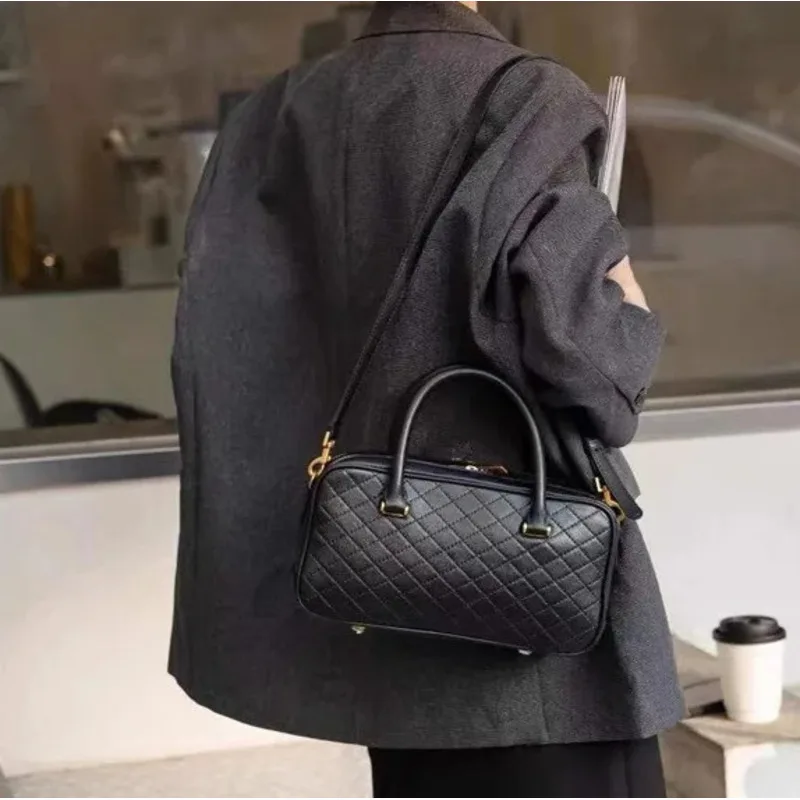 YS High-Capacity Boston Bowling Diamond Grid Women's Deluxe Sheepskin One Shoulder Carrying Crossbody Bag