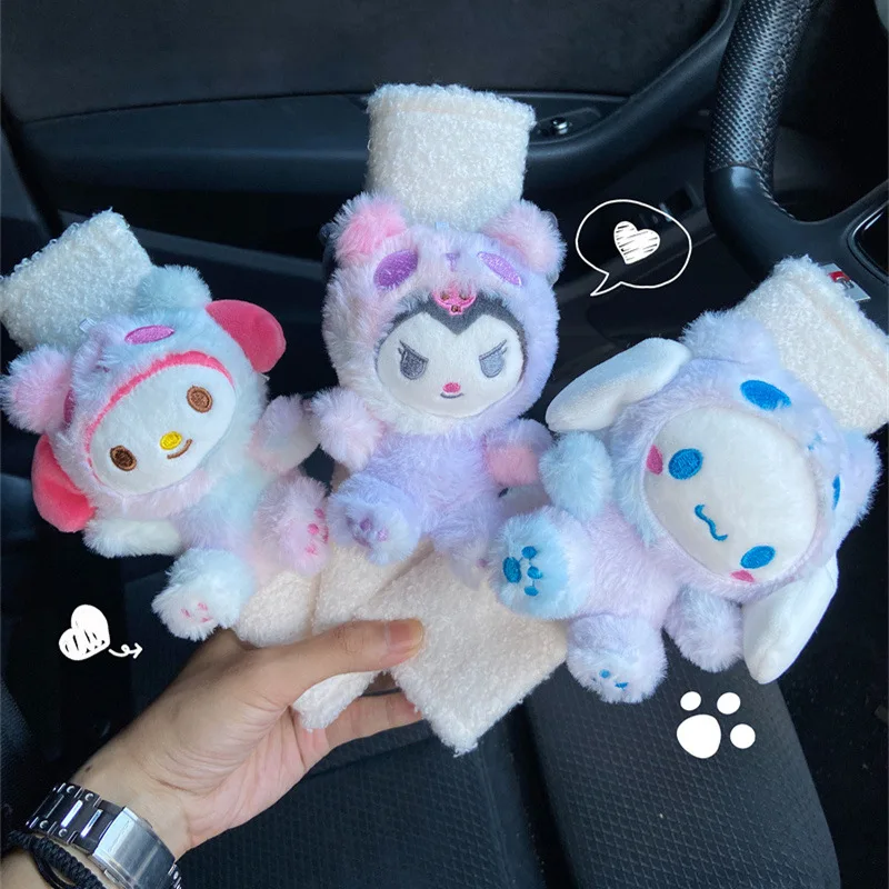 

Kawaii Sanrio, Hello Kitty Mymelody Kuromi Cinnamoroll почтовый защитный чехол для автомобильного ремня безопасности мультяшное аниме плюшевое украшение для автомобиля