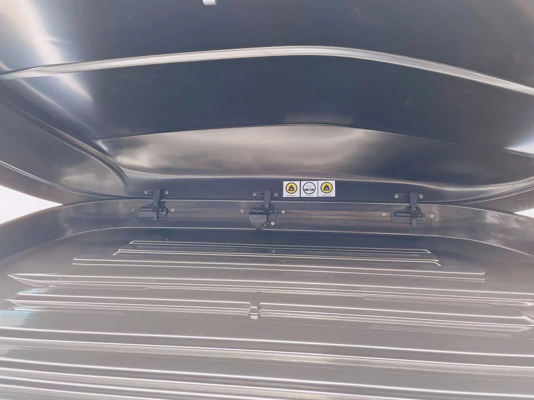 Automotive Trade Shows for Outdoor Products Universal Dual Side Opening Car Travel Roof Storage Box For All Cars