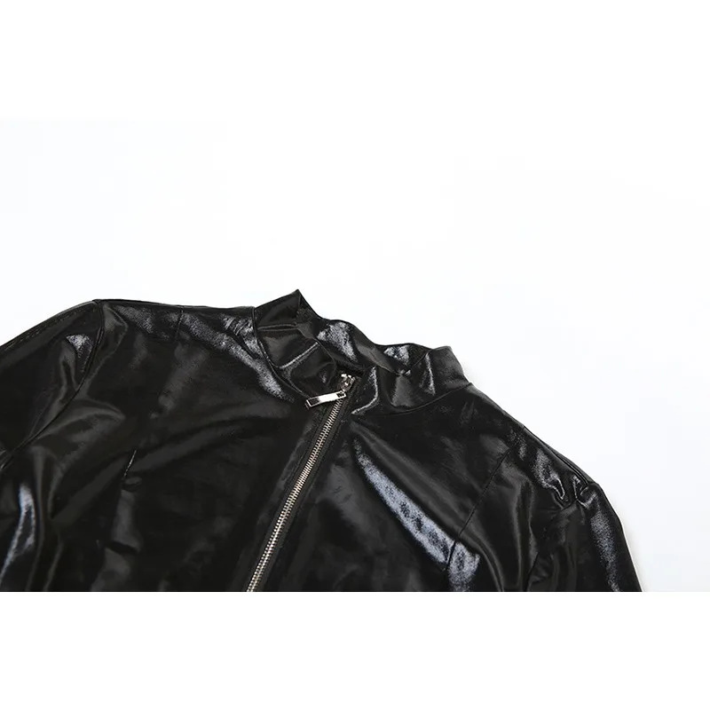 Рисунок 6 - Комплект из двух предметов для женщин