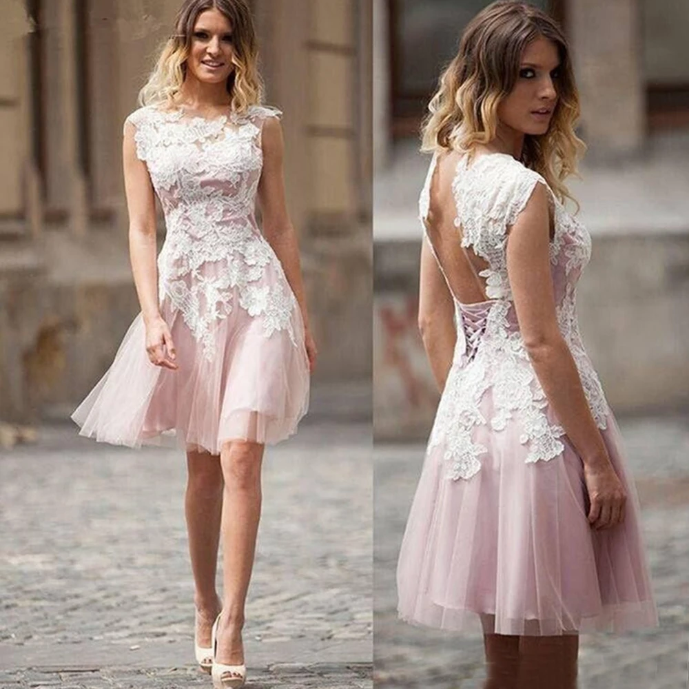 

Charming New Pink Homecoming Gowns Lace Short Cocktail Dresses Knee Length Cap Sleeves Wedding Party Appliqued 2022