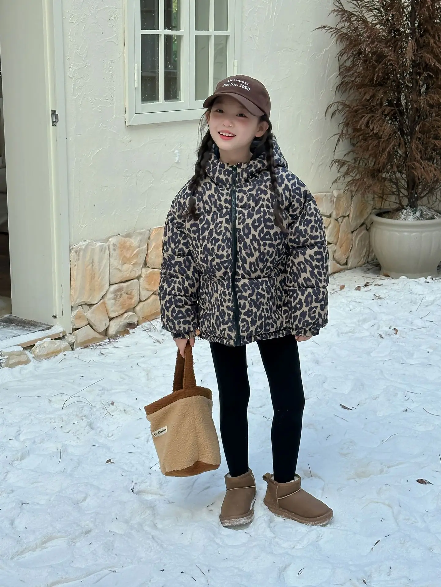 Girls Coat Autumn New Childrens Clothes Girls Baby Western-style Leopard Print Double-sided Hooded Padded Jacket