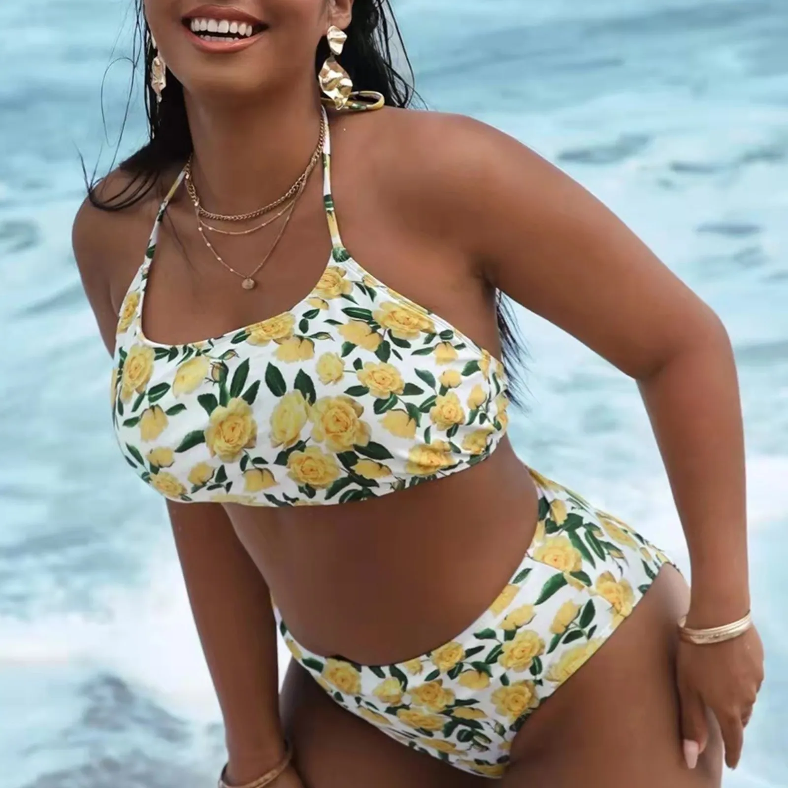 Рисунок 4 - Женский комплект бикини большого