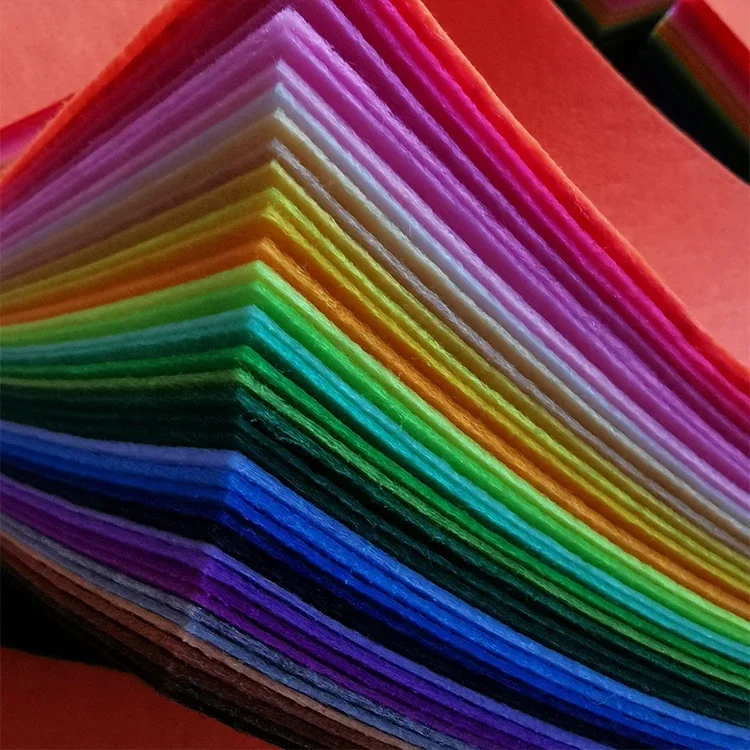 40 Stück Weiche Filzstoff-Platten in Verschiedenen Farben für Patchwork, Nähen, DIY-Handwerk, Vliesstoff 1mm Dick für Handarbeit und Weben – Detail 13