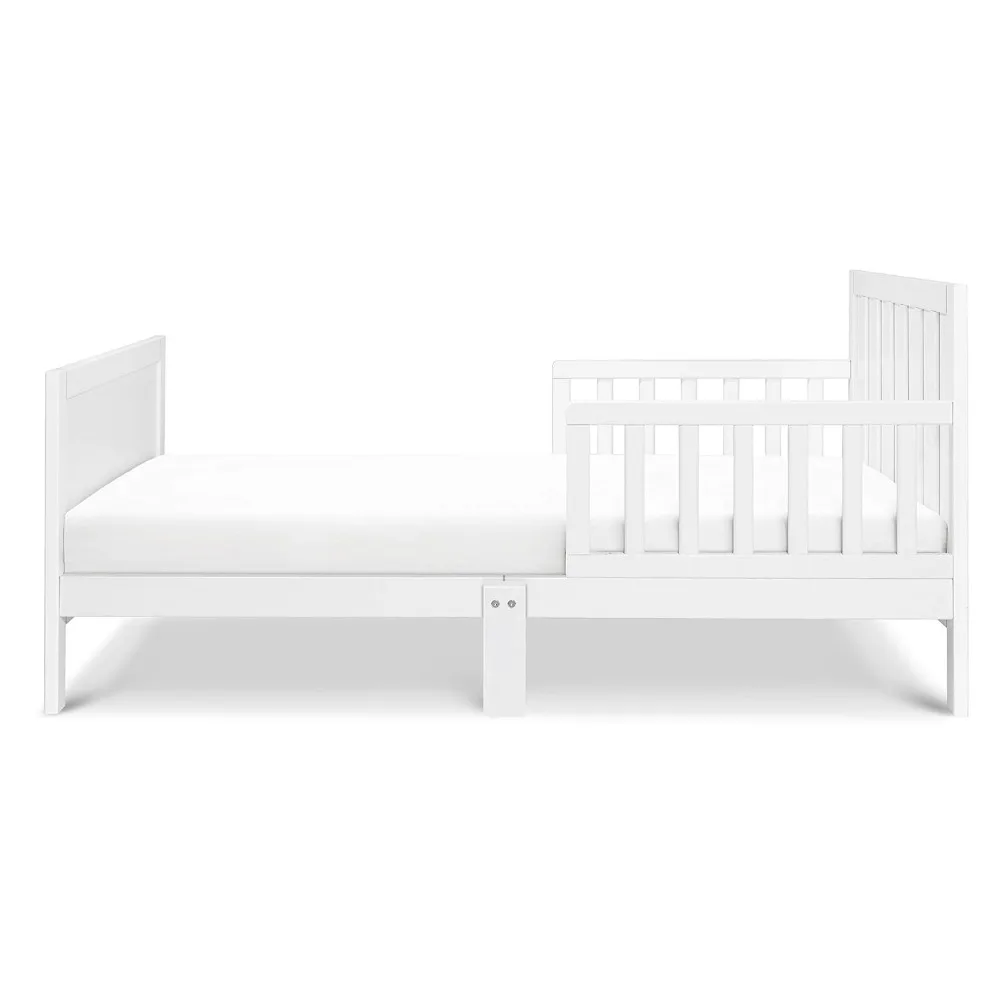 Carter's by Toddler Bed in White, Greenguard Gold Certified 3