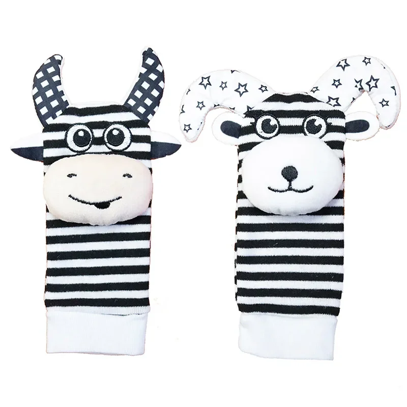 Hochets Chaussettes Jouets pour Bébé Jouets Montessori Éveil betantile  Animaux en Peluche Poignet Nouveau-Né Faire des Jeux Sonores 0 6 12 Mois -  AliExpress