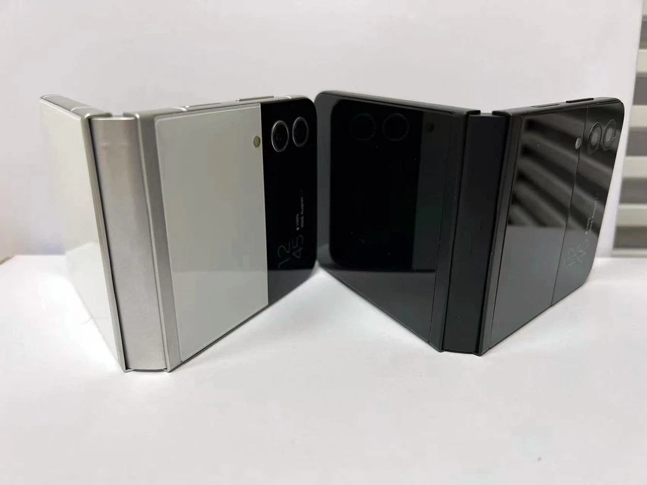 Samsung z flip 3 dummy phone Clearance