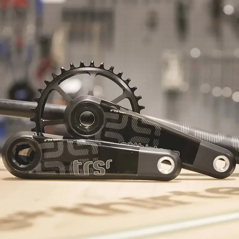 2 Stück/Set Fahrrad-Kurbelgarnitur-Aufkleber, Wasserfester Vinyl-Dekor, Mehrfarbiger Sport-Rennstil-Dekor für Fahrrad MTB – Detail 3