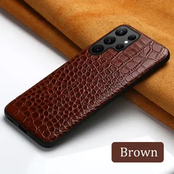Premium Genuine Leather Phone Case - Luxurious Back Protection Cover - Galaxy S22 (Brown)