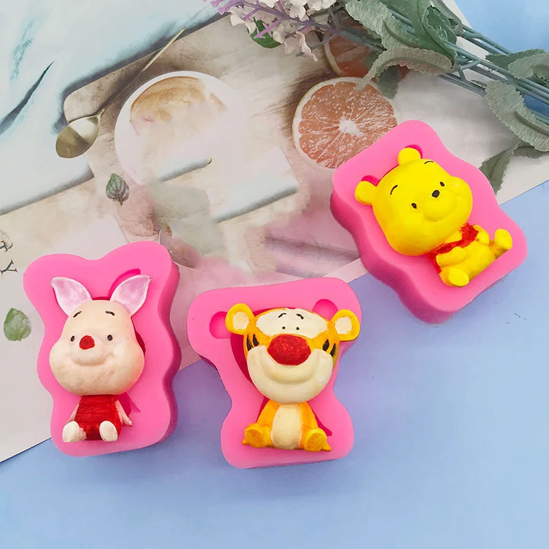 https://ae01.alicdn.com/kf/Sb7d2129e54974ffd9d7f0bd4ec94576fp/Disney-Winnie-the-Pooh-Tigger-Piglet-Silicone-Mold-Bear-Wax-Plaster-Soap-Resin-Mold-Chocolate-Candy.jpg