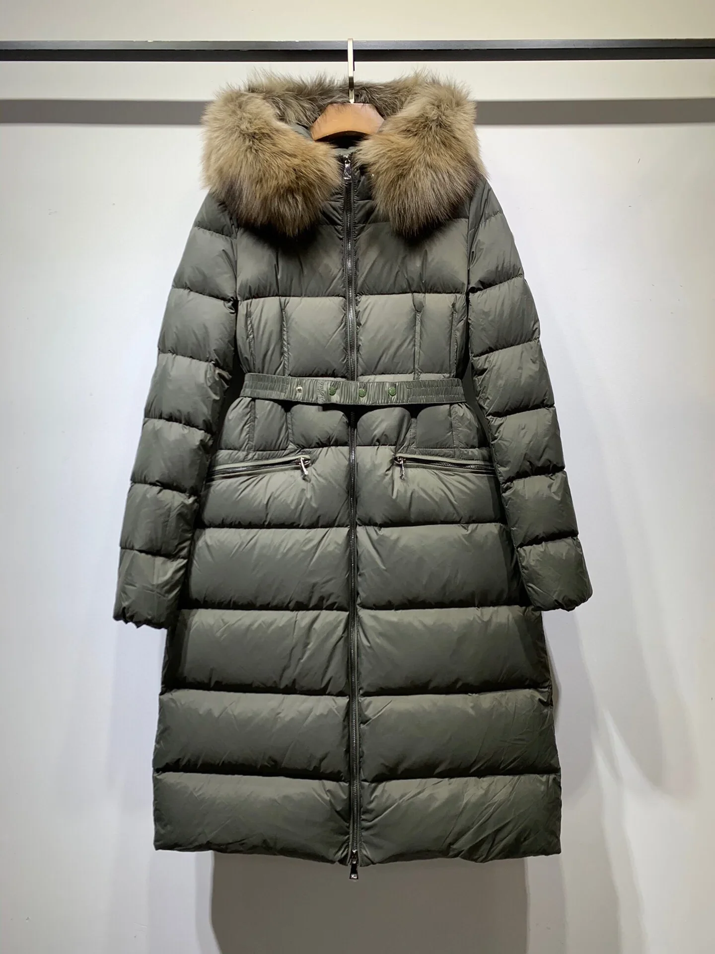 Женский пуховик зима 2023 длинный