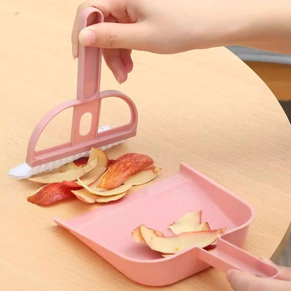 Pet Cleaning Dustpan Set 2
