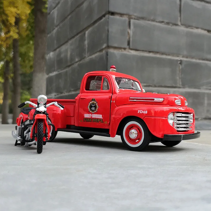 Maquette 1/24 Ford F1 Pick-Up Avec Moto 1948 - Marque Maisto - Neuf Dans Sa Boîte