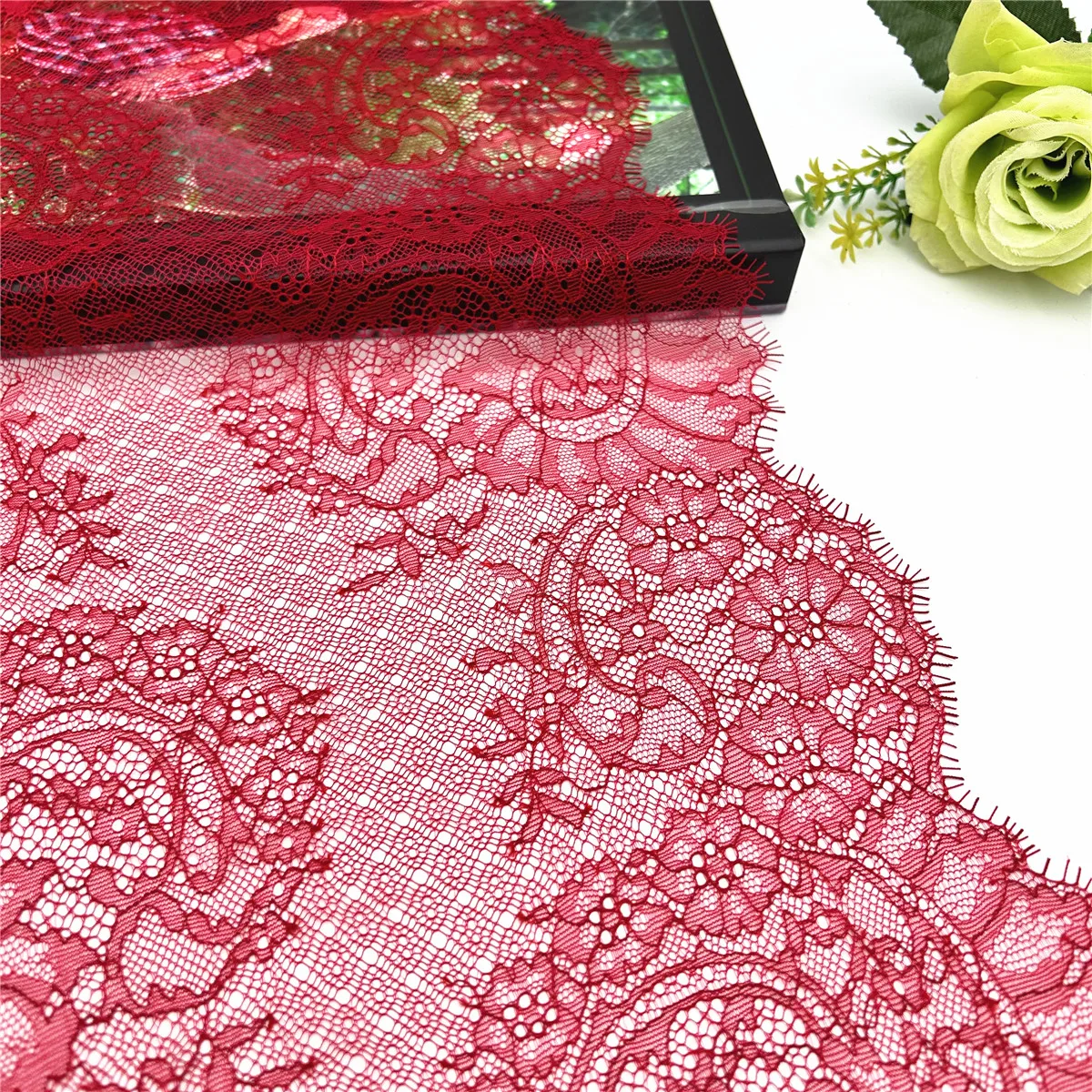3y/lot Width 28cm Non-Elastic Red Eyelash Lace Trim Soft 2