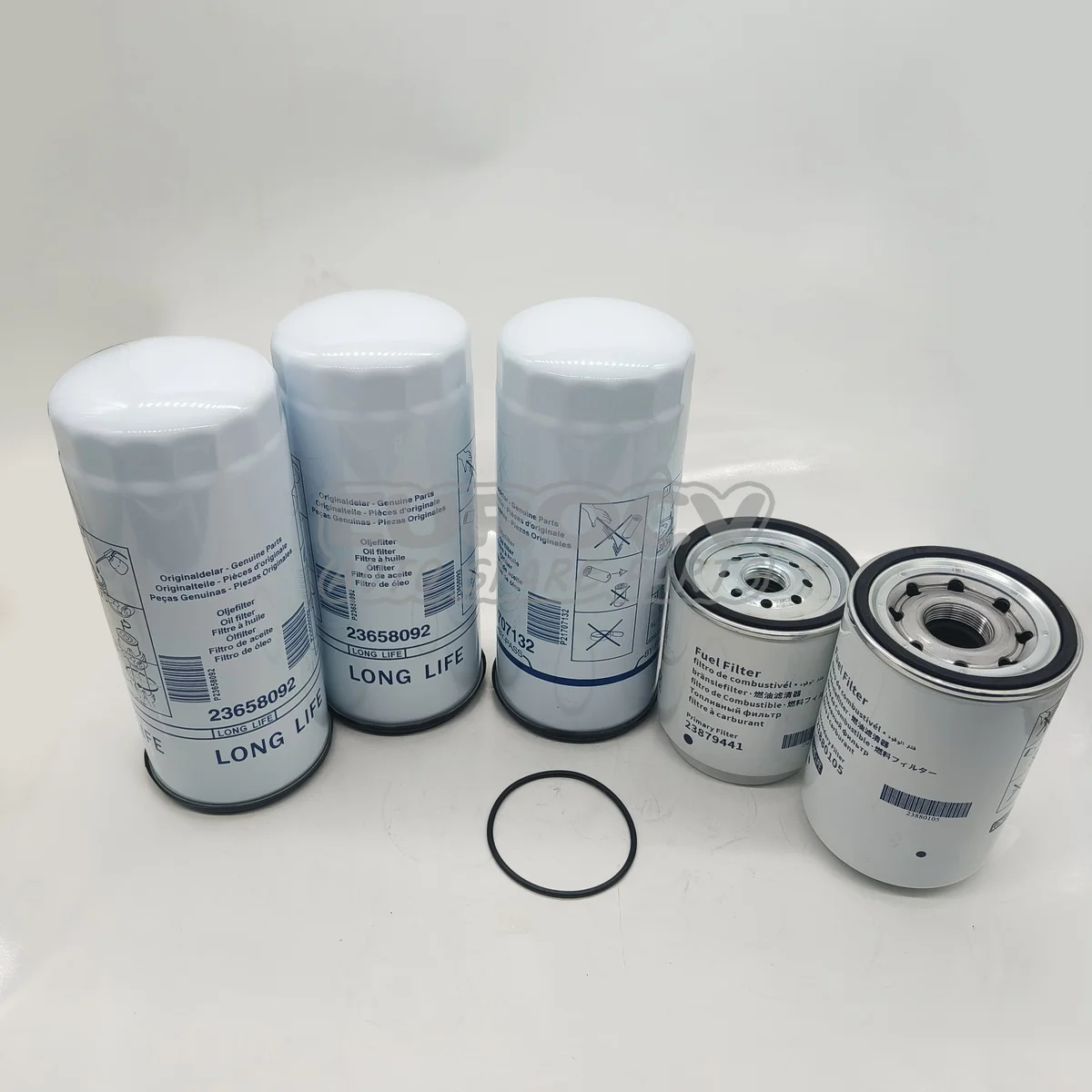 Spare Parts for Volvo Trucks VOE 23658092-9 Engine Filter Kit 23658092 2pcs 21707132 1pcs 23880105 1pcs 23879441
