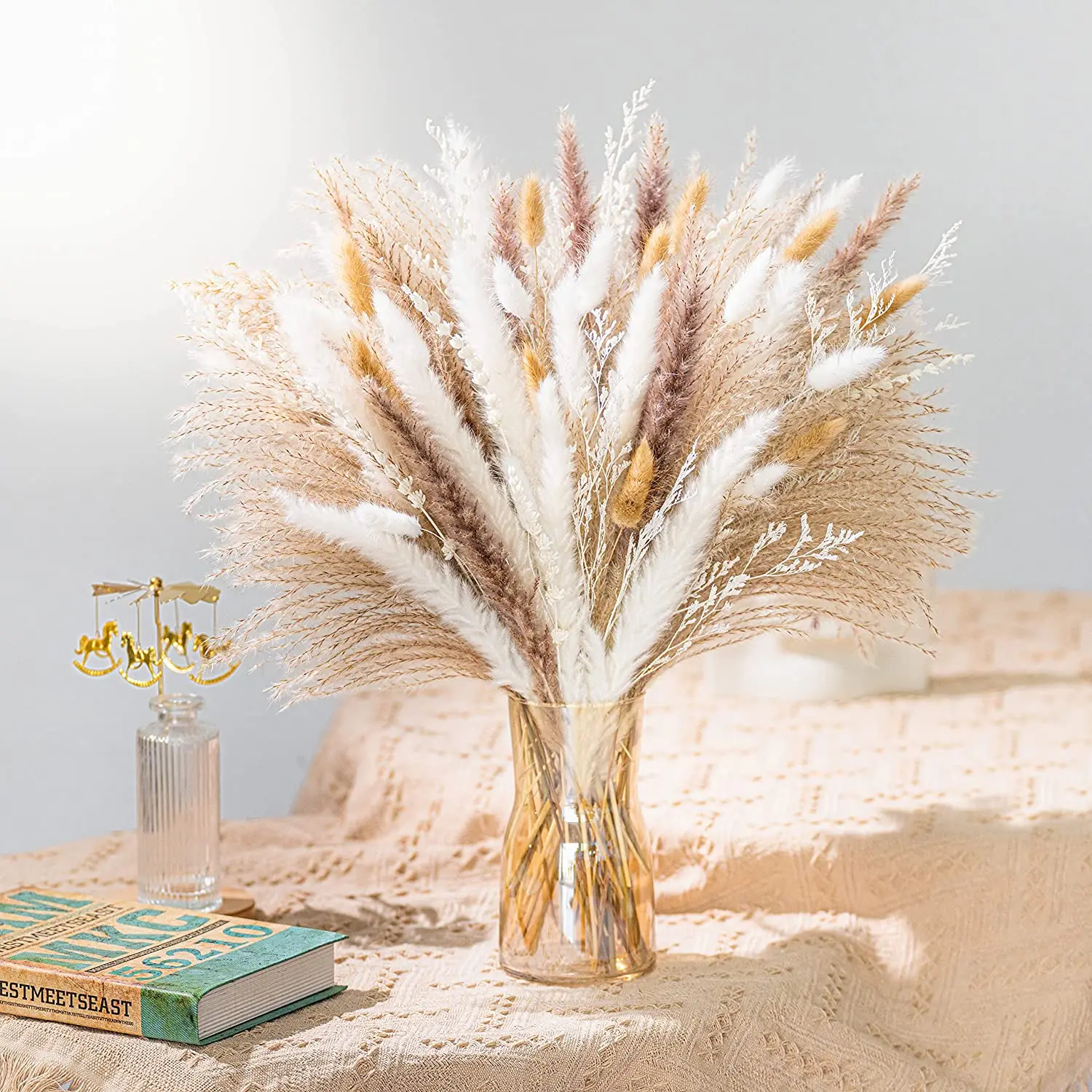 

93PCS Natural Pampas Grass Mix Dried Flowers Bouquet for Wedding Boho Flowers Home Table Decor Desk Rustic Farmhouse