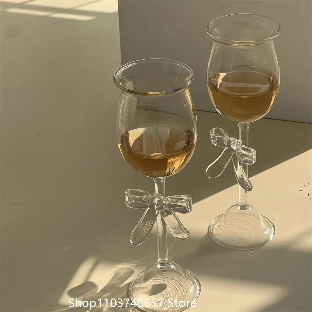 Glass twisted bow Gobelt glass cup high borosilicate heat-resistant glass champagne wine glass household cup