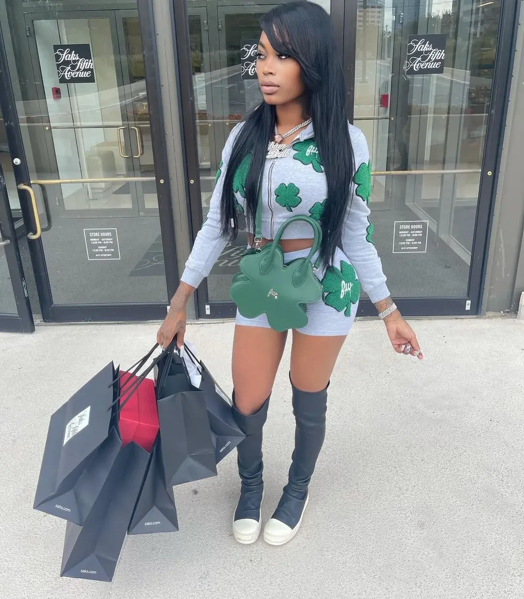 

Женский Повседневный комплект из двух предметов, простая модная шапка с принтом и шорты с длинным рукавом, весна-осень 2024