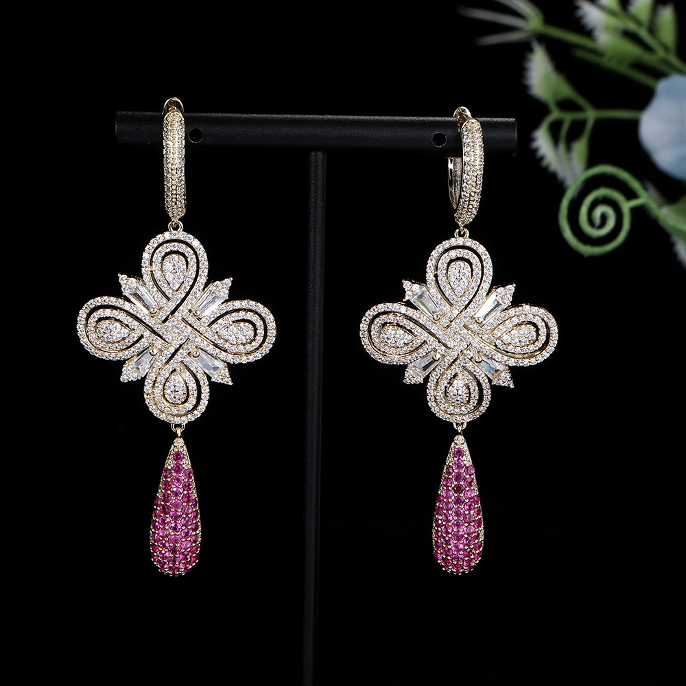 القرط الشهير المرصع بحجر الزركون