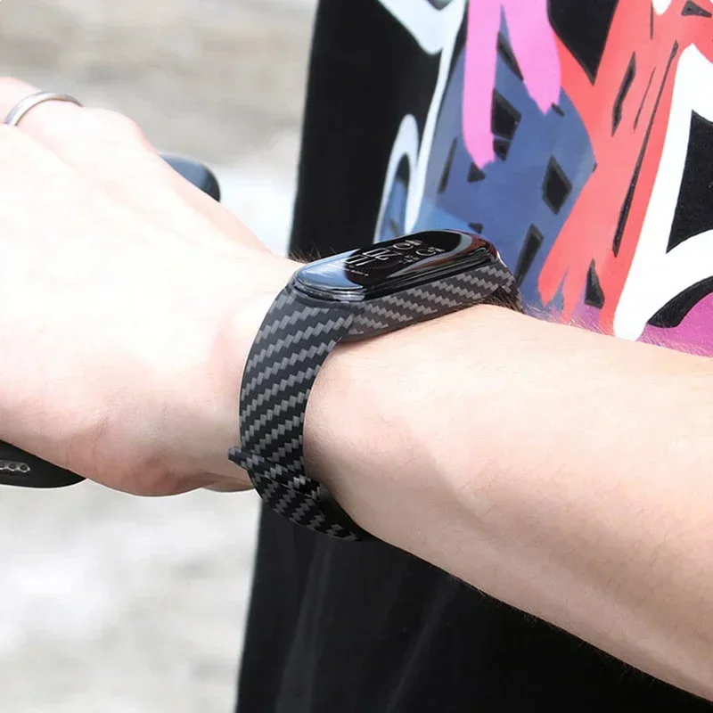 حزام من ألياف الكربون لشاومي Mi Band 7 nfc معصمه س...