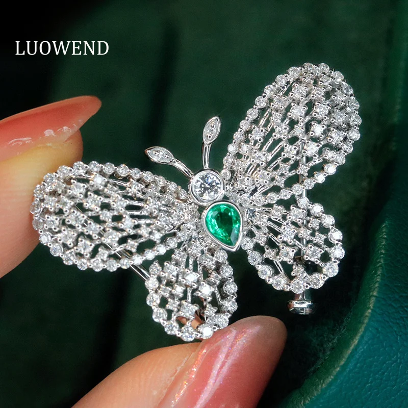 

LUOWEND 18K White Gold Necklace Women Real Natural Diamond and Emerald Pendant Butterfly Shape Necklace or Brooch High Jewelry
