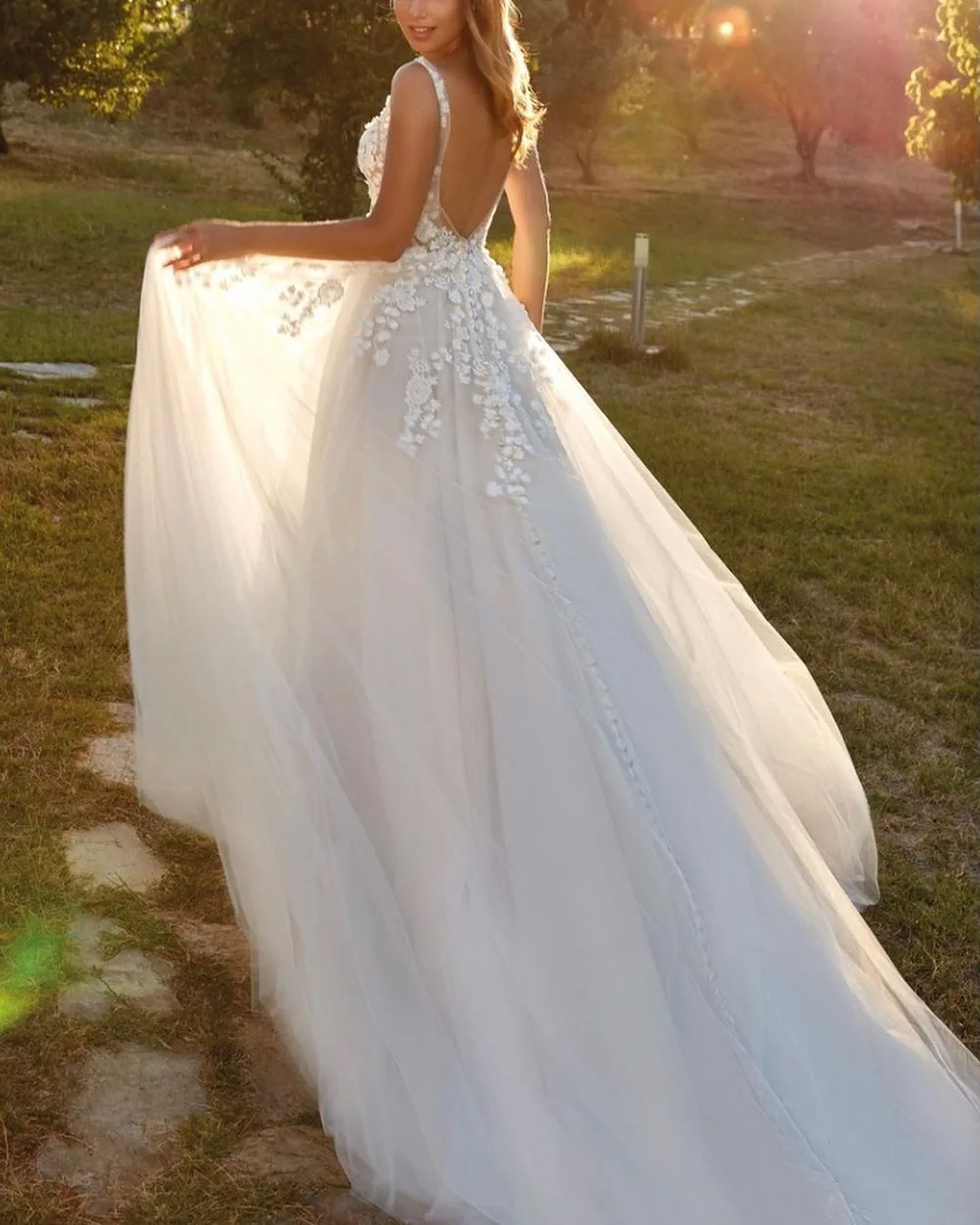SoDigne Formal Princess Women Wedding Dresses Lace Flower A Line Bride Gowns Button Backless Bridal Dress For Wedding Customized 13 Sb7df644792914df29e591822bf4dffefo