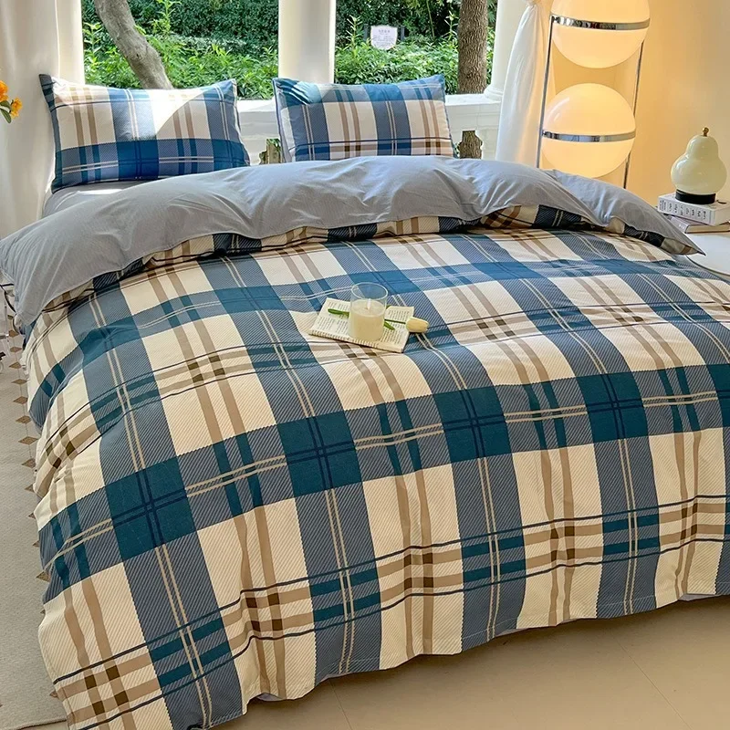 thumbnail image 1 of Juego de sábanas de cuatro piezas de grado A, funda nórdica de lana para otoño e invierno, funda de una sola pieza, ropa de cama con dibujos animados, textiles para el hogar, 1 of 4