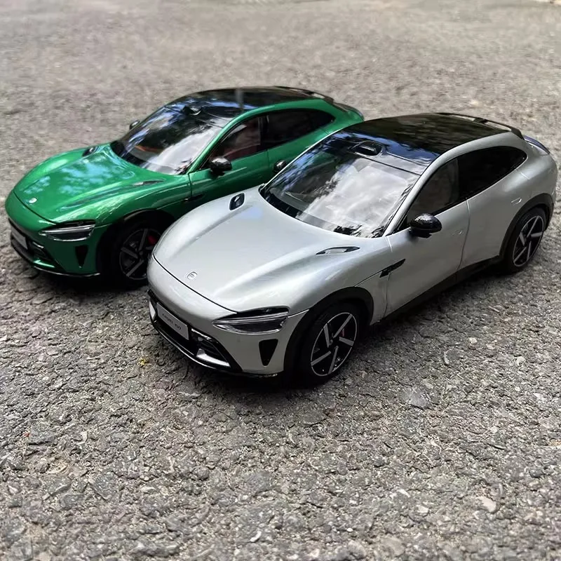 新品 xiaomi yu7 1:18 自動車合金モデル シルバー New Stock Xiaomi Yu7 1:18 Scale Official Alloy Die-Casting
