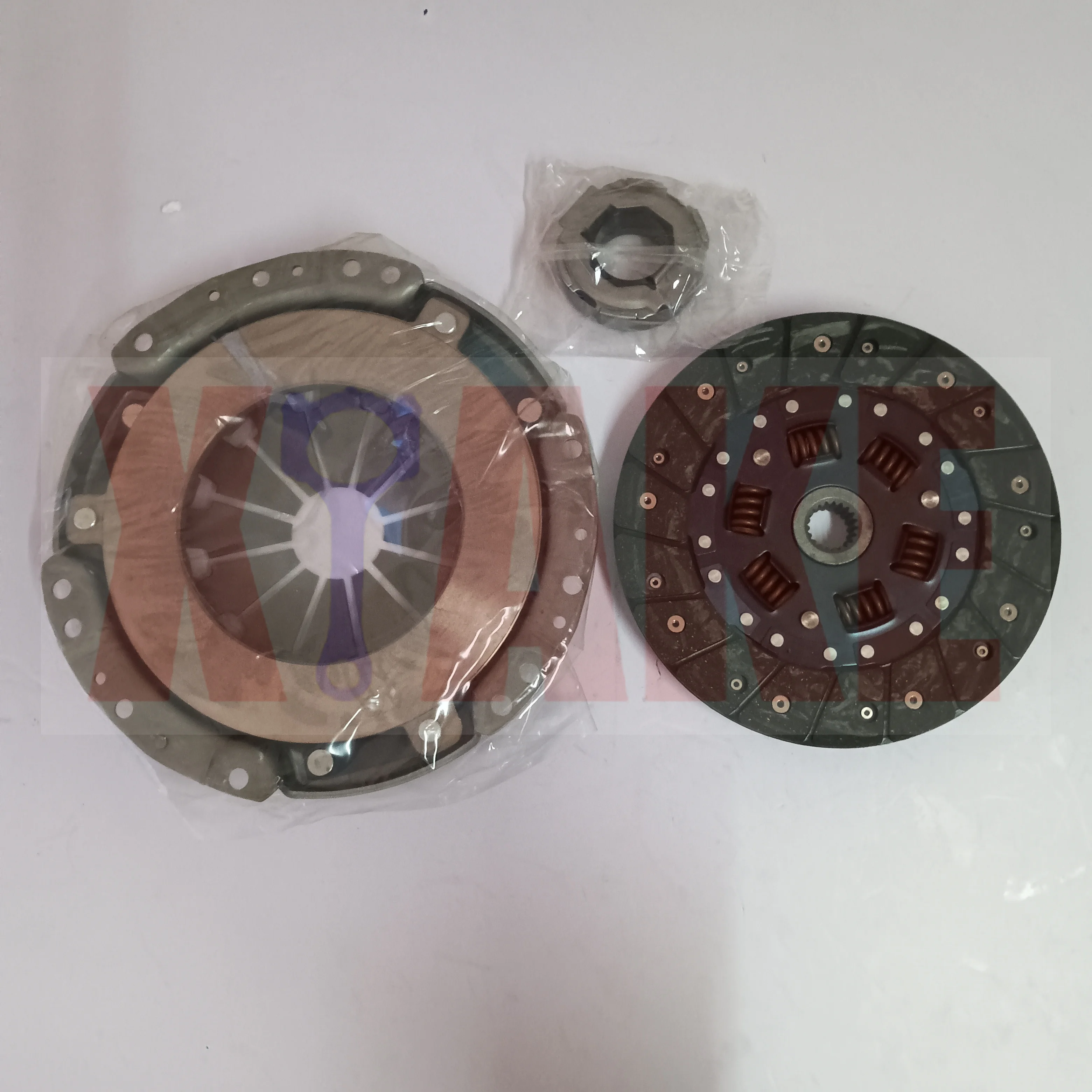 Clutch Kit Assy Clutch Cover Disc Release Bearing for Lifan Foison LF6401 Minibus Truck Cargo Box Lifan Seasion LF6420 1.3L