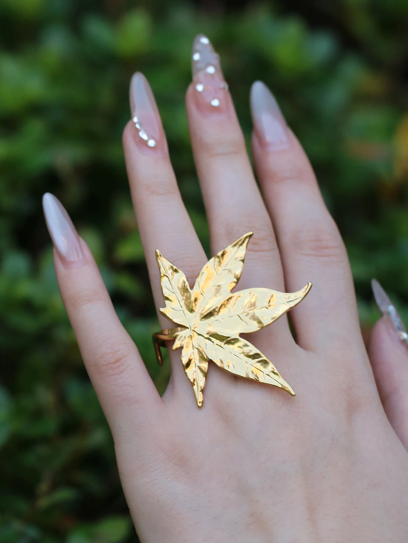 Vintage Ahornblatt 18K vergoldete Ringe Metall Damen Mädchen Charm Hochwertiger klobiger Schmuck Modeschmuck Partyzubehör