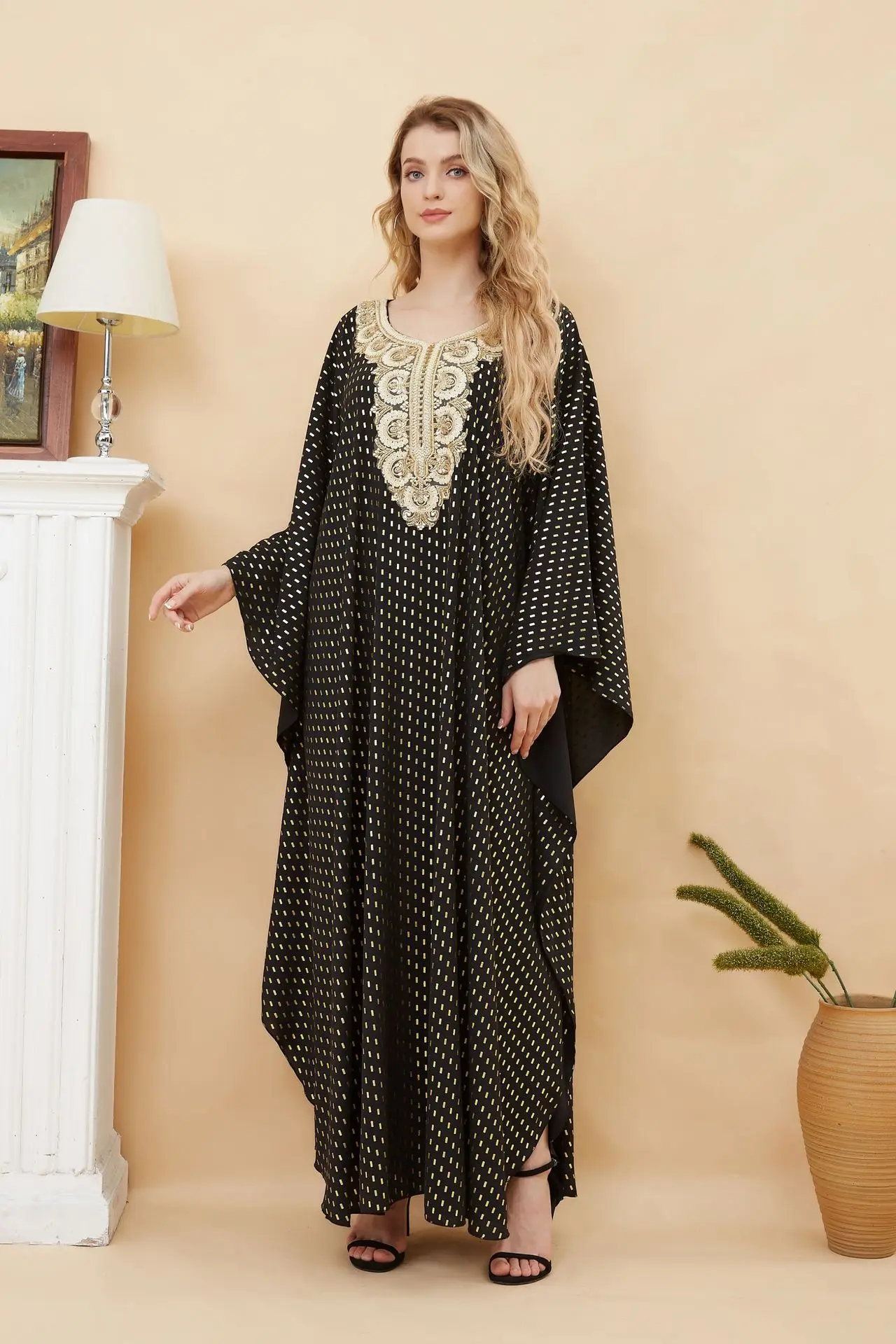 

Eid Muslim Abaya Dress Women Loose Casual Robe Jalabiya Middle East Party Dresses Embroidered Ramadan Abayas Caftan Kaftan