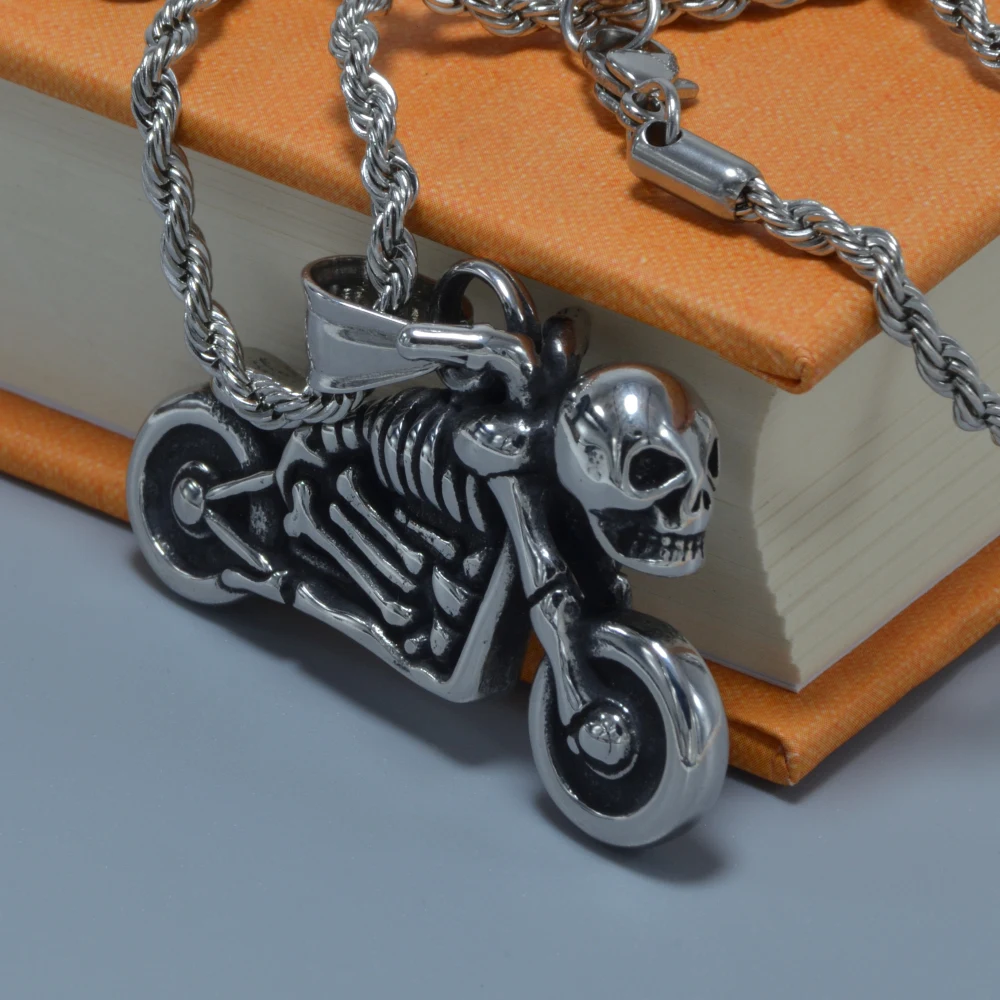 Motorcycle Skull Pendant Necklace Stainless Steel Pendant Necklace Gothic Style Jewelry Accessories  Skeleton Halloween Gift